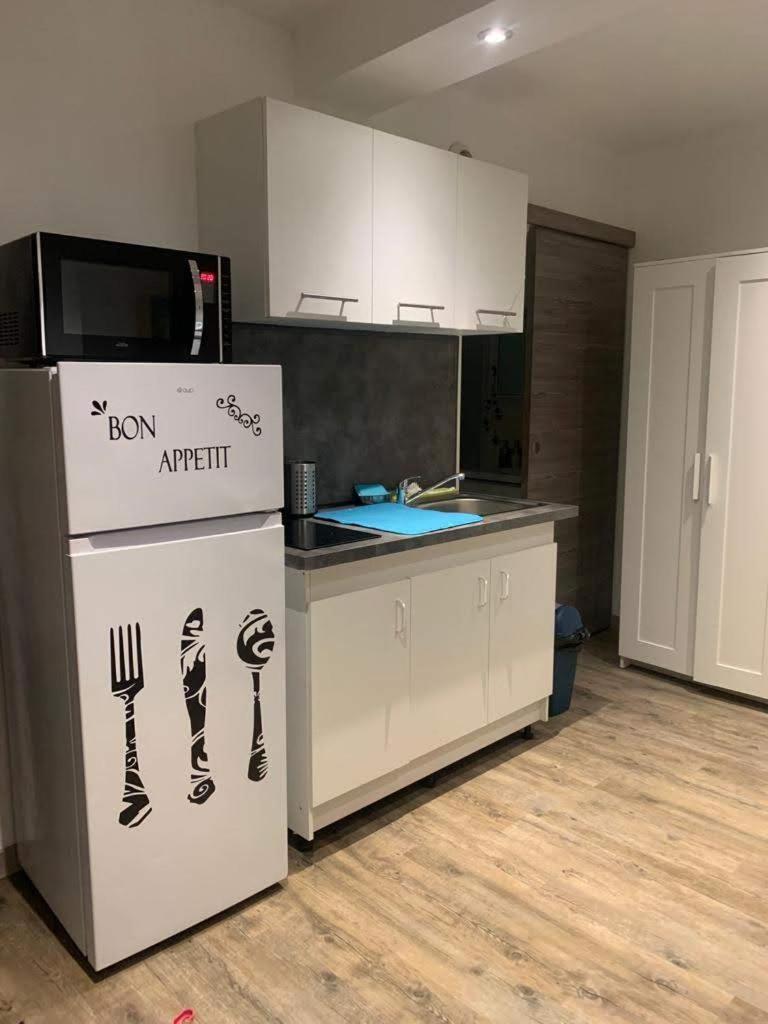 Studio 24M2 Intra-Muros أفينيون المظهر الخارجي الصورة